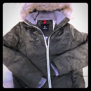 FERA faux fur women’s ski parka
